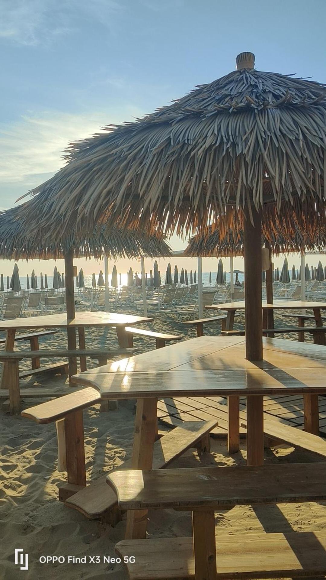 טירניה Sea Beach Relax מראה חיצוני תמונה