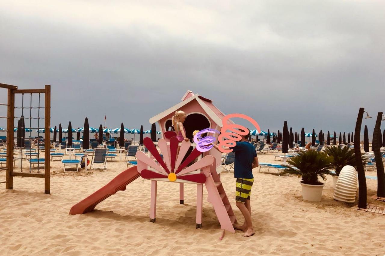 טירניה Sea Beach Relax מראה חיצוני תמונה